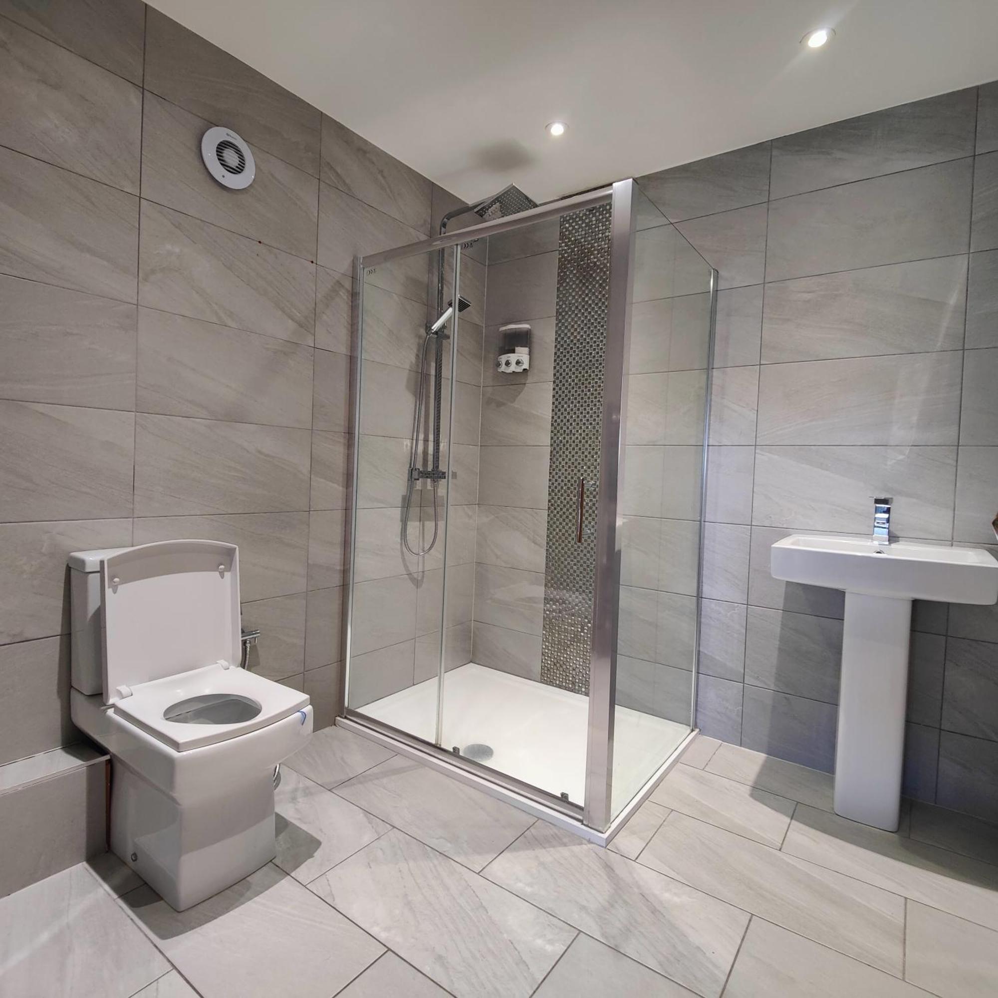 Hotel - Kempston Court Liverpool