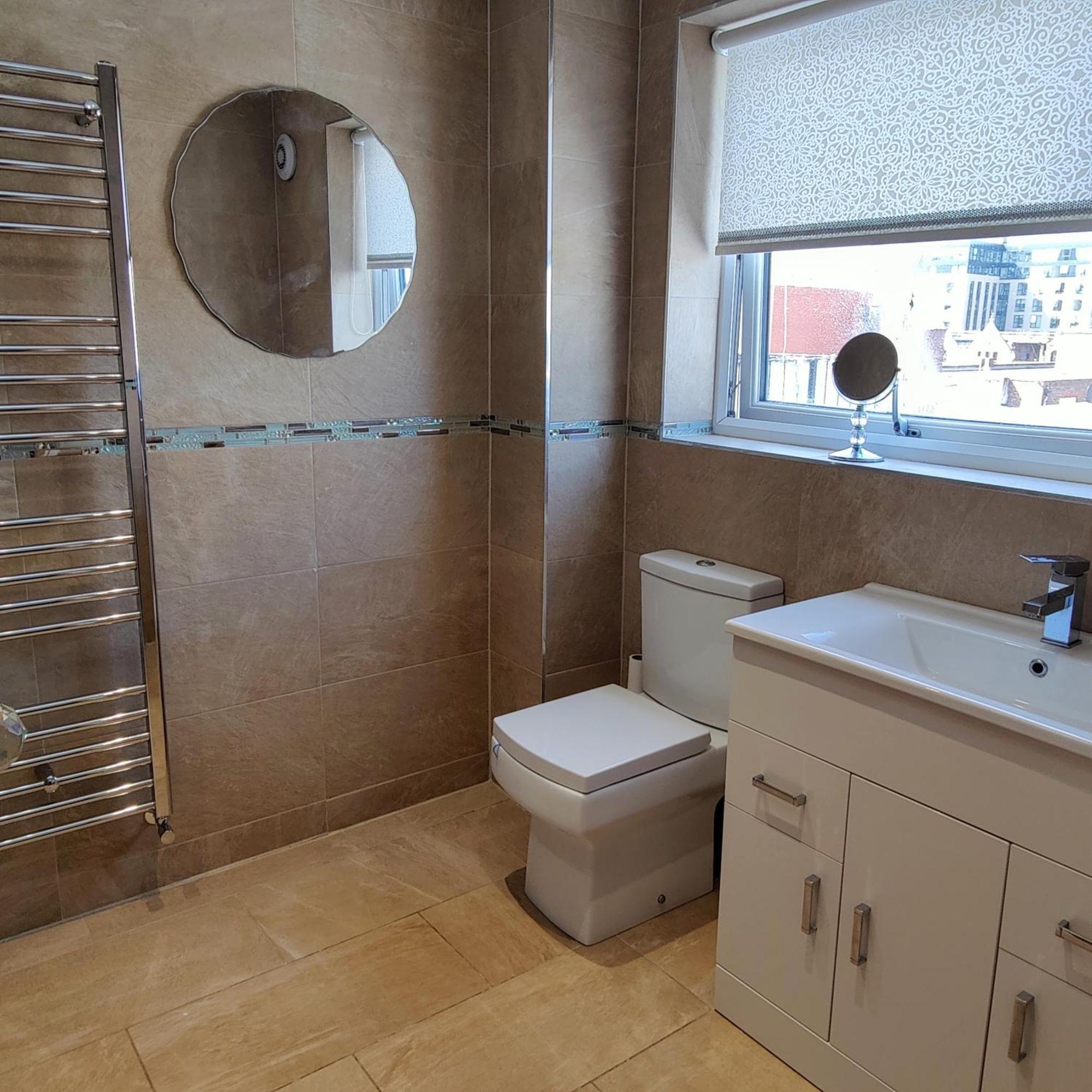 - Kempston Court * Liverpool